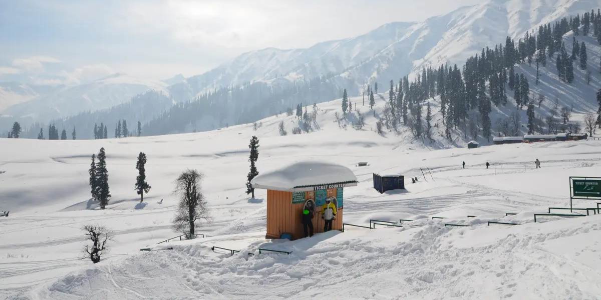 Amritsar to Dalhousie, Dharamshala & Manali Tour