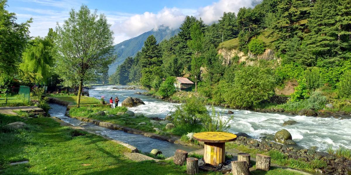 Jammu to Srinagar, Gulmarg & More