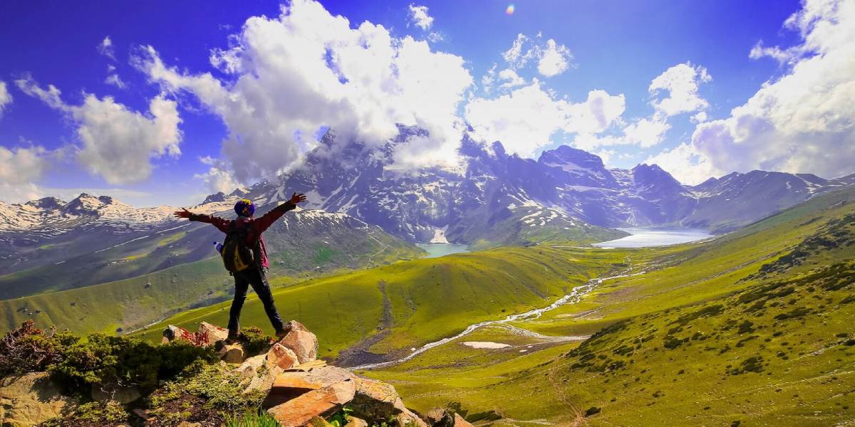 Amritsar to Srinagar, Gulmarg, Pahalgam & Sonmarg Tour